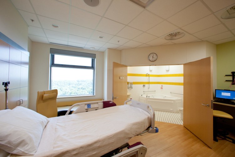 Private Patient Room - Von Voigtlander Women's Hospital Bi… - Flickr